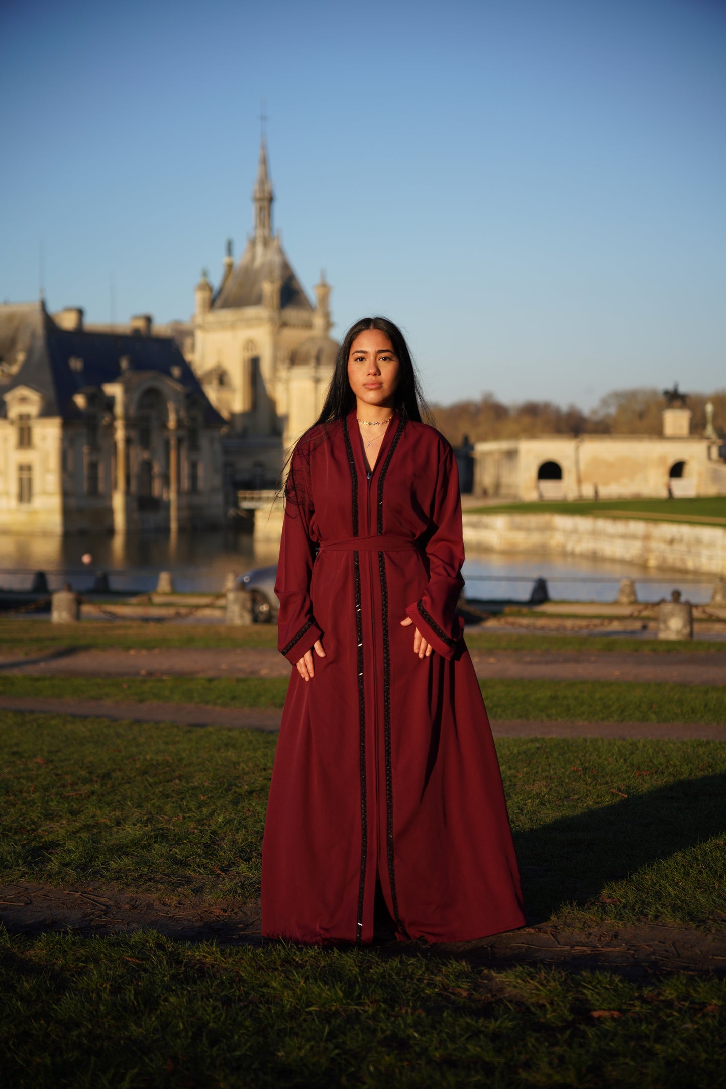 Abaya Femme Élégante Longue - Signature KN PARIS